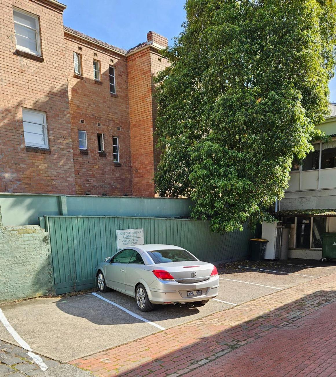 Georgian Court Inn Melbourne Exterior photo