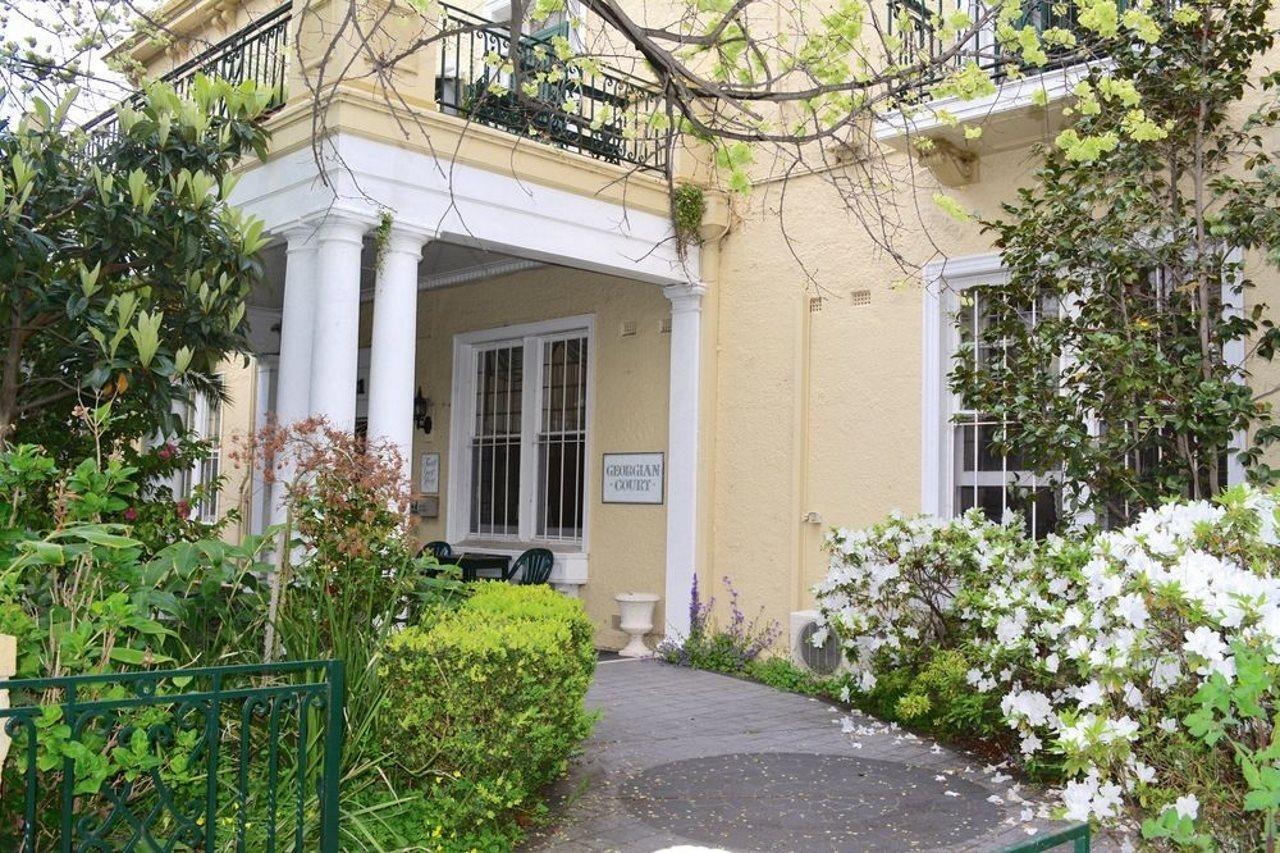 Georgian Court Inn Melbourne Exterior photo